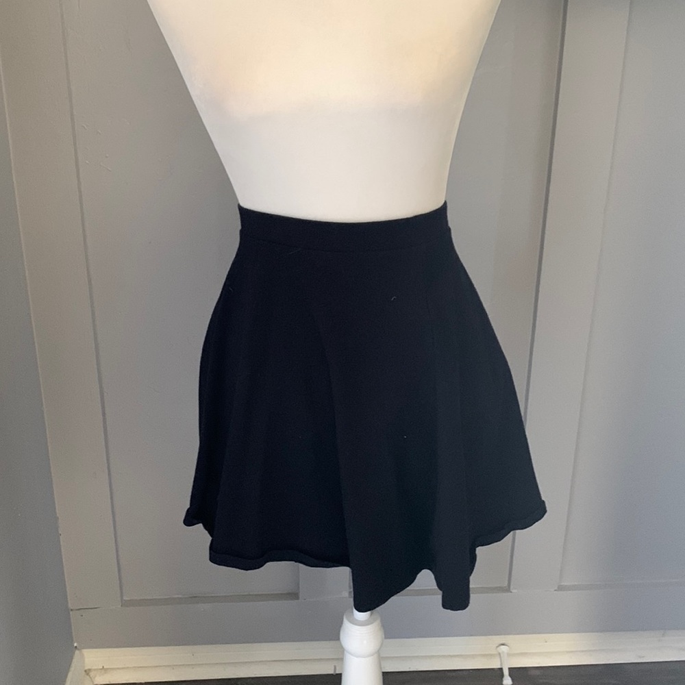 F21 Black Skirt